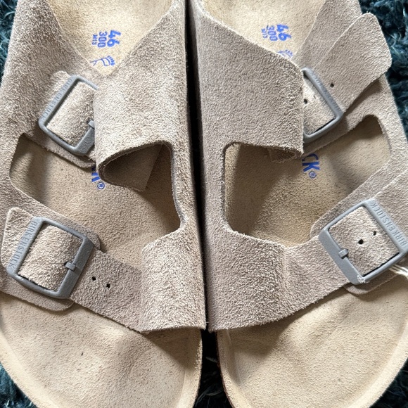 Birkenstock Arizona Soft Footbed light gray Suede Sandals main image 4